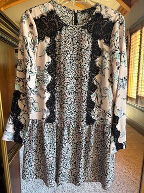 BCBGMaxAzria Pink and Black Floral Lace-Trim Dress